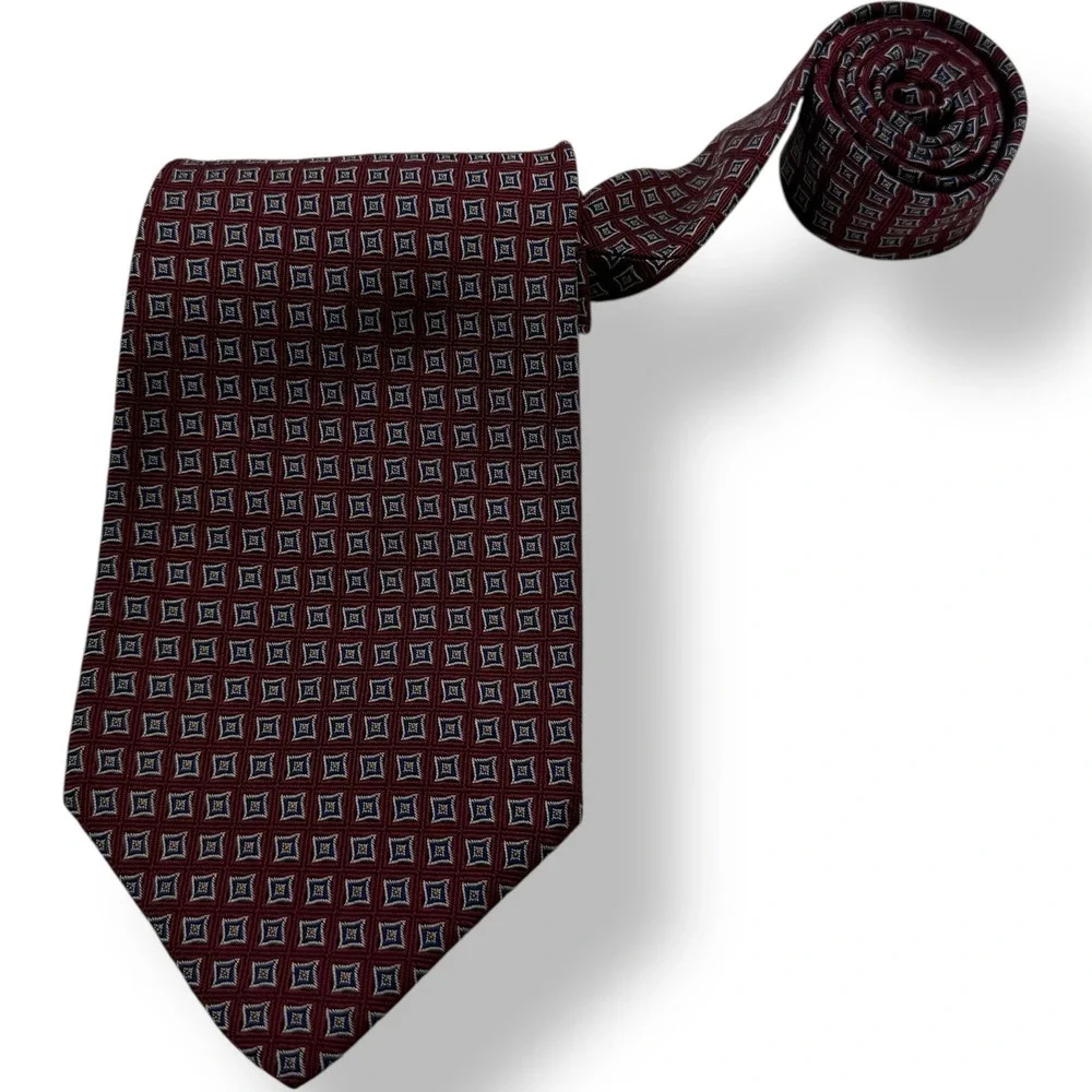 Polo Ralph Lauren Red Silk Necktie Handcrafted USA Men's Size‎ 59x4